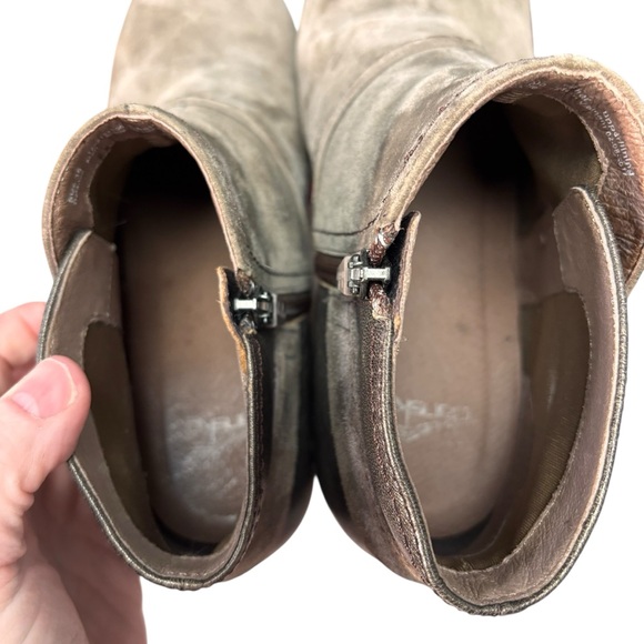 Dansko Shirley Wedge Leather/Suede Ankle Boots in Taupe – Sz 38 (US 8) - Picture 10 of 13